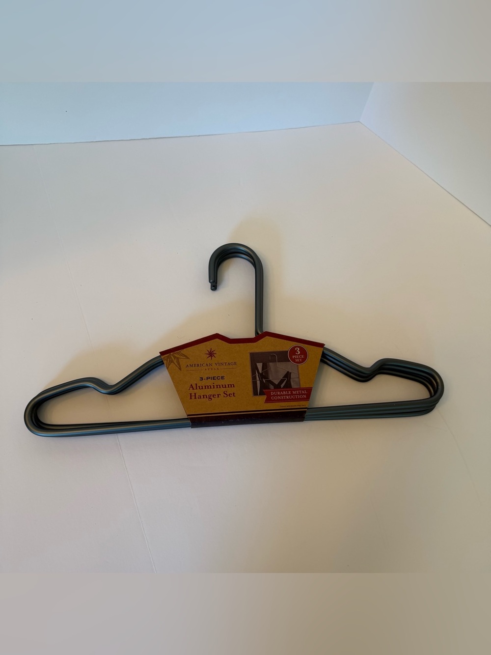 American Vintage Style 3-Piece Aluminum Hanger Set - New #1